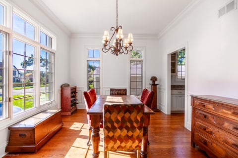 Tiny photo for 824 Shibley Avenue, Park Ridge, IL 60068 (MLS # 12758787)