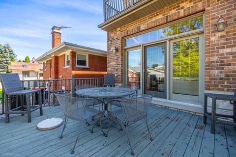 Tiny photo for 824 Shibley Avenue, Park Ridge, IL 60068 (MLS # 12758787)
