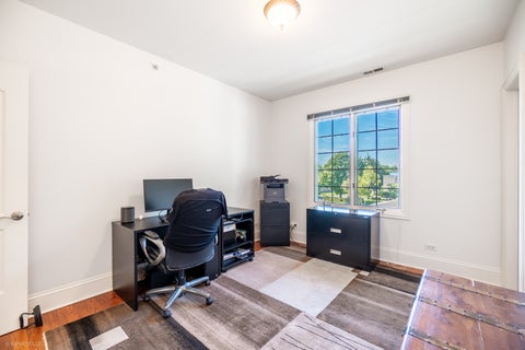 Tiny photo for 824 Shibley Avenue, Park Ridge, IL 60068 (MLS # 12758787)