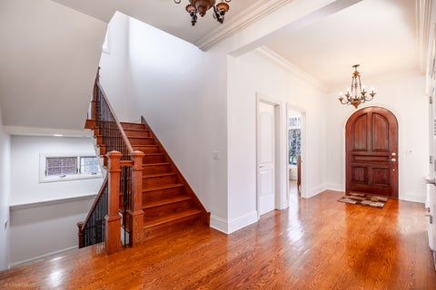 Tiny photo for 824 Shibley Avenue, Park Ridge, IL 60068 (MLS # 12758787)