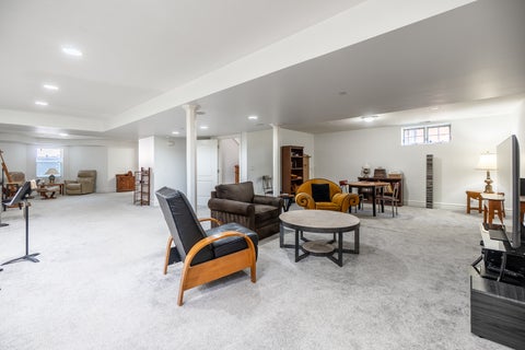 Tiny photo for 824 Shibley Avenue, Park Ridge, IL 60068 (MLS # 12758787)