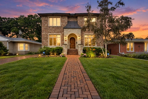 Tiny photo for 824 Shibley Avenue, Park Ridge, IL 60068 (MLS # 12758787)