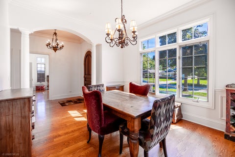 Tiny photo for 824 Shibley Avenue, Park Ridge, IL 60068 (MLS # 12758787)