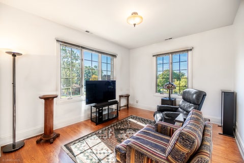 Tiny photo for 824 Shibley Avenue, Park Ridge, IL 60068 (MLS # 12758787)