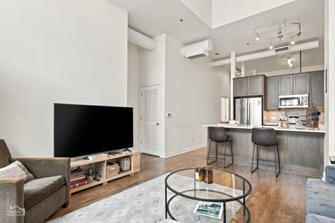 Tiny photo for 400 W ONTARIO Street #707, Chicago, IL 60654 (MLS # 12782804)
