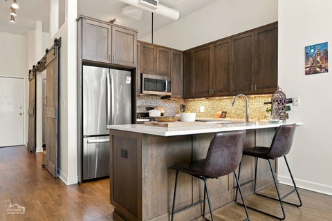 Tiny photo for 400 W ONTARIO Street #707, Chicago, IL 60654 (MLS # 12782804)