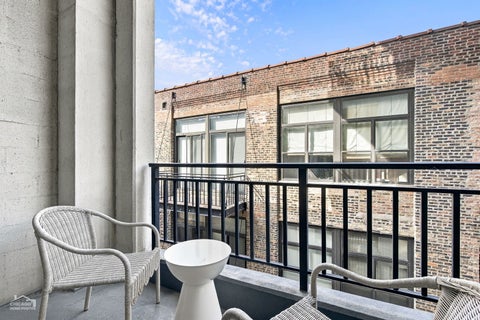 Tiny photo for 400 W ONTARIO Street #707, Chicago, IL 60654 (MLS # 12782804)