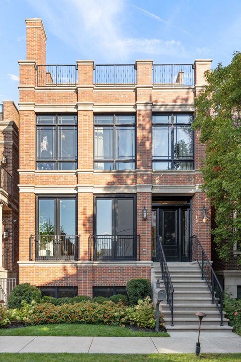 Tiny photo for 1634 W Surf Street, Chicago, IL 60657 (MLS # 12650973)