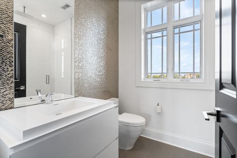 Tiny photo for 1634 W Surf Street, Chicago, IL 60657 (MLS # 12650973)