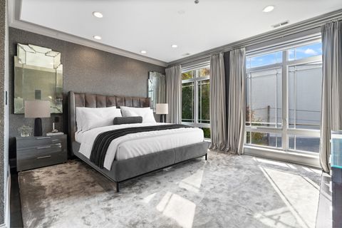 Tiny photo for 1634 W Surf Street, Chicago, IL 60657 (MLS # 12650973)