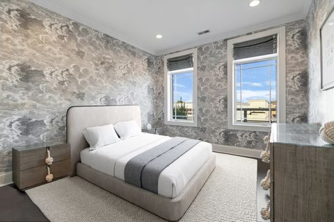 Tiny photo for 1634 W Surf Street, Chicago, IL 60657 (MLS # 12650973)