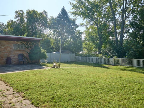 Tiny photo for 306 Shooting Park Road, Peru, IL 61354 (MLS # 12745614)