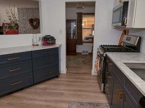 Tiny photo for 306 Shooting Park Road, Peru, IL 61354 (MLS # 12745614)