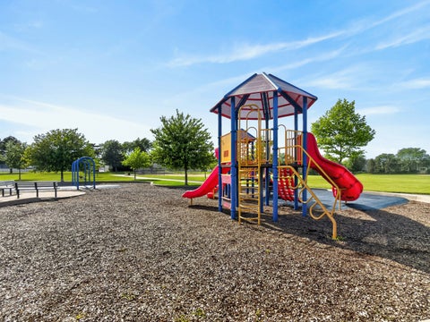 Tiny photo for 197 Rob Roy Court, Schaumburg, IL 60194 (MLS # 12694457)