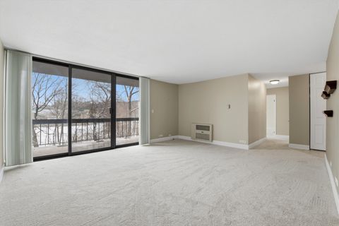 Tiny photo for 1110 Grove Street #2C, Downers Grove, IL 60515 (MLS # 12595929)