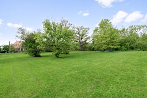 Tiny photo for 910 Red Fox Lane, Oak Brook, IL 60523 (MLS # 12616471)
