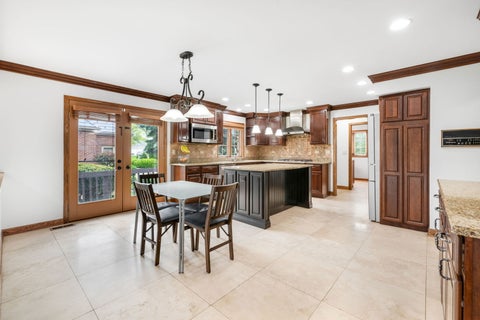 Tiny photo for 910 Red Fox Lane, Oak Brook, IL 60523 (MLS # 12616471)