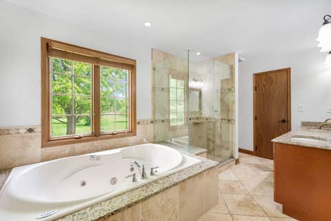 Tiny photo for 910 Red Fox Lane, Oak Brook, IL 60523 (MLS # 12616471)