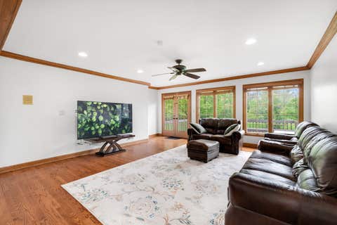 Tiny photo for 910 Red Fox Lane, Oak Brook, IL 60523 (MLS # 12616471)