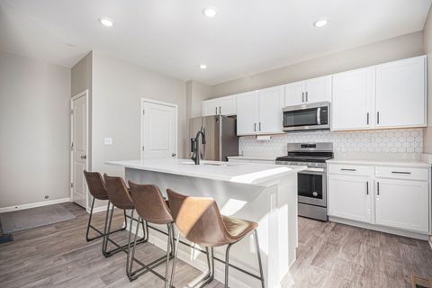 Tiny photo for 3146 Justice Drive, Yorkville, IL 60560 (MLS # 12582959)