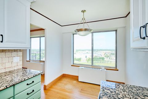 Tiny photo for 7033 N Kedzie Avenue #1706, Chicago, IL 60645 (MLS # 12401716)