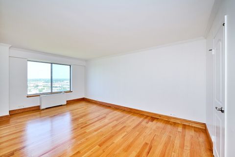 Tiny photo for 7033 N Kedzie Avenue #1706, Chicago, IL 60645 (MLS # 12401716)