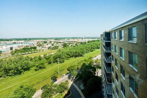 Tiny photo for 7033 N Kedzie Avenue #1706, Chicago, IL 60645 (MLS # 12401716)