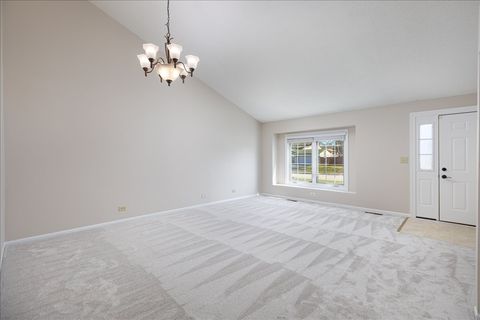 Tiny photo for 2725 Springdale Circle, Naperville, IL 60564 (MLS # 12592816)