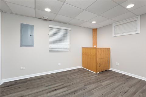 Tiny photo for 2725 Springdale Circle, Naperville, IL 60564 (MLS # 12592816)