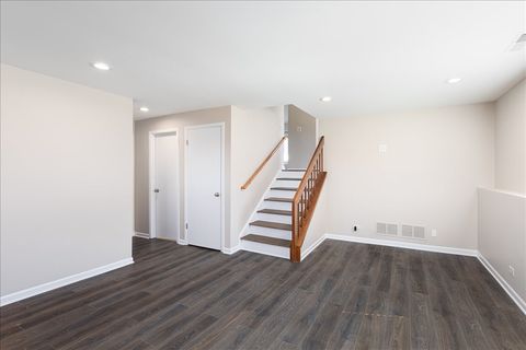 Tiny photo for 2725 Springdale Circle, Naperville, IL 60564 (MLS # 12592816)