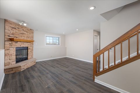 Tiny photo for 2725 Springdale Circle, Naperville, IL 60564 (MLS # 12592816)