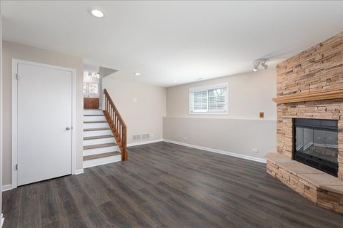 Tiny photo for 2725 Springdale Circle, Naperville, IL 60564 (MLS # 12592816)