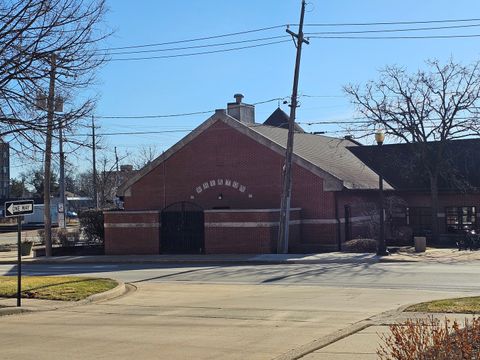 Tiny photo for 405 W Front Street #3-207, Wheaton, IL 60187 (MLS # 12572257)