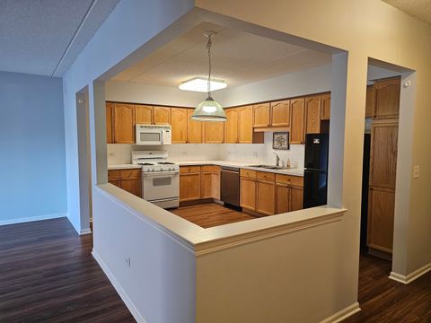 Tiny photo for 405 W Front Street #3-207, Wheaton, IL 60187 (MLS # 12572257)