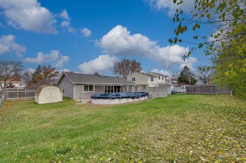 Tiny photo for 23 Hesterman Drive, Glendale Heights, IL 60139 (MLS # 12522178)