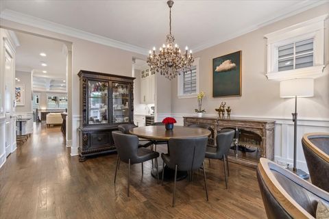 Tiny photo for 1924 W Farragut Avenue, Chicago, IL 60640 (MLS # 12635358)