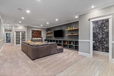 Tiny photo for 1924 W Farragut Avenue, Chicago, IL 60640 (MLS # 12635358)