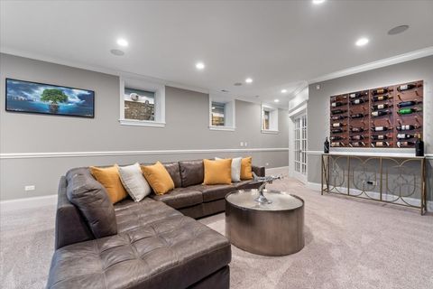 Tiny photo for 1924 W Farragut Avenue, Chicago, IL 60640 (MLS # 12635358)