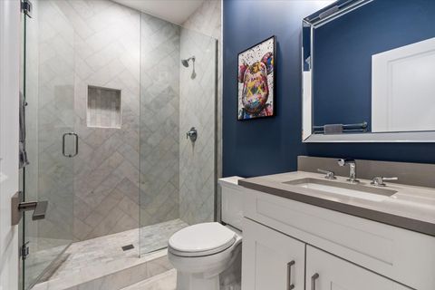 Tiny photo for 1924 W Farragut Avenue, Chicago, IL 60640 (MLS # 12635358)