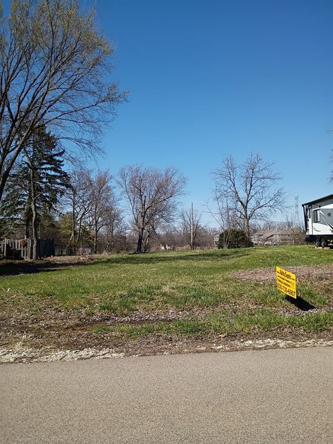 27W070 Hickory Lane West Chicago IL 60185