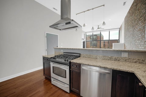 Tiny photo for 1552 W Fullerton Avenue #3, Chicago, IL 60614 (MLS # 12752564)