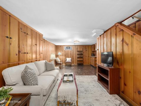 Tiny photo for 838 N Kensington Avenue, La Grange Park, IL 60526 (MLS # 12606578)