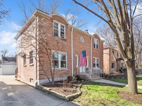 Tiny photo for 838 N Kensington Avenue, La Grange Park, IL 60526 (MLS # 12606578)