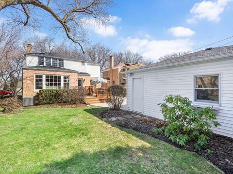 Tiny photo for 838 N Kensington Avenue, La Grange Park, IL 60526 (MLS # 12606578)