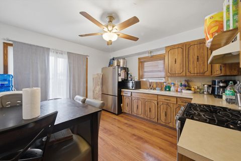 Tiny photo for 3227 Cuyler Avenue, Berwyn, IL 60402 (MLS # 12585038)