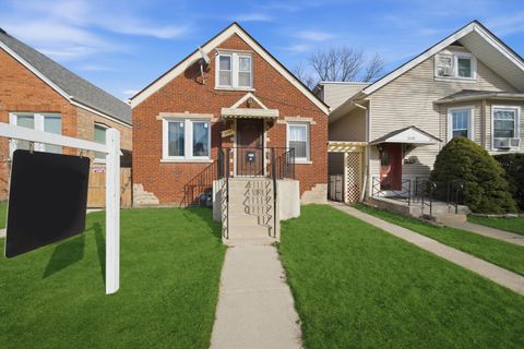 Photo of 3227 Cuyler Avenue, Berwyn, IL 60402 (MLS # 12585038)