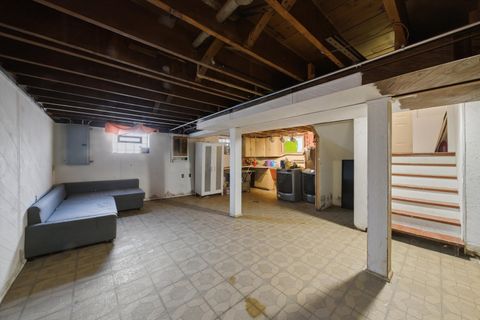 Tiny photo for 3227 Cuyler Avenue, Berwyn, IL 60402 (MLS # 12585038)