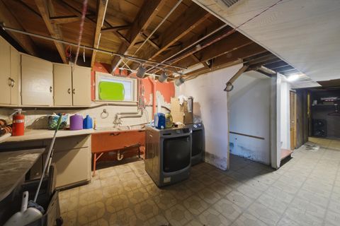 Tiny photo for 3227 Cuyler Avenue, Berwyn, IL 60402 (MLS # 12585038)