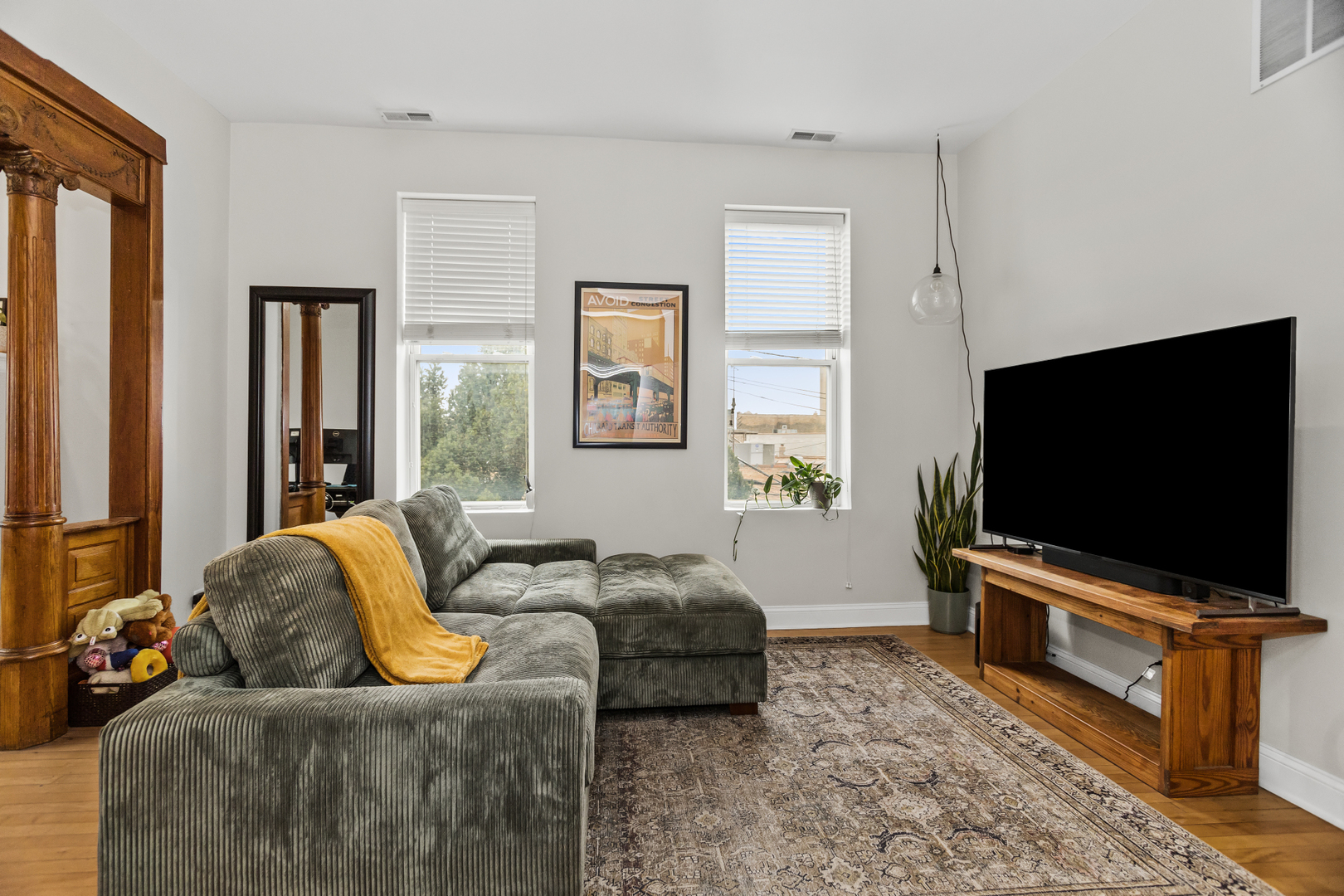3517 W Wolfram Street 3