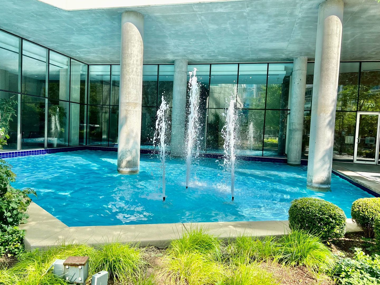 Evanston, Illinois 60201, United States, 1 Bedroom Bedrooms, ,1 BathroomBathrooms,Residential,Active,239801